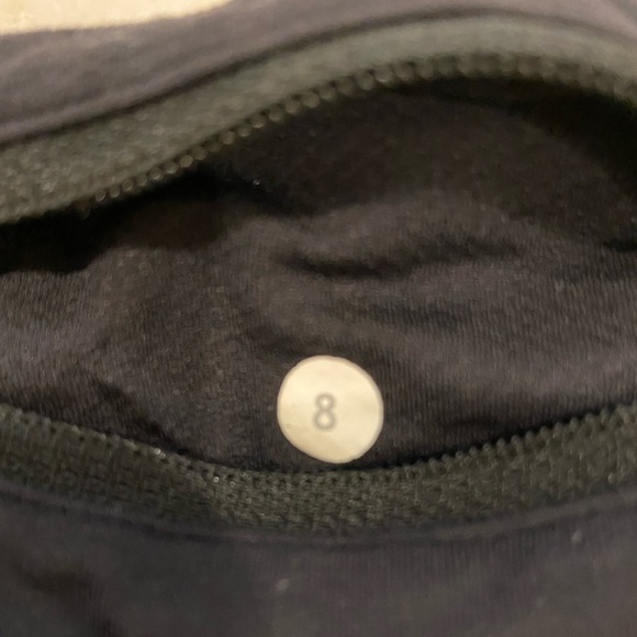 Lululemon Speed Up Shorts - Picture 2 of 4